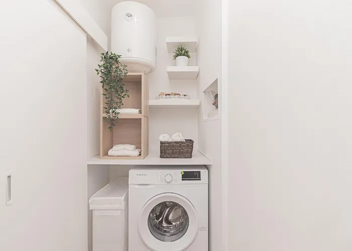 Stylish In The Heart Of Daire *
